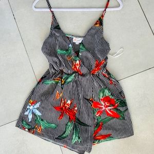 Large short Latiste Romper